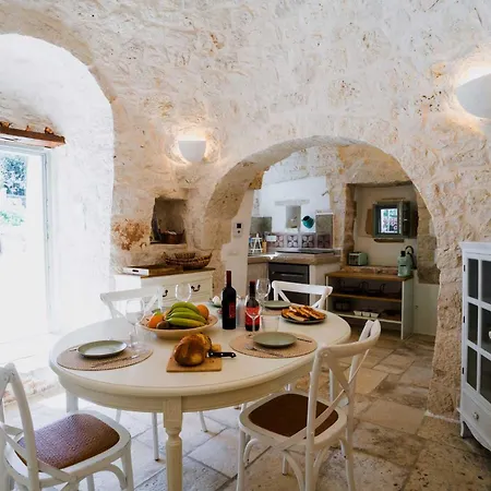 Trulli Pinacea Villa